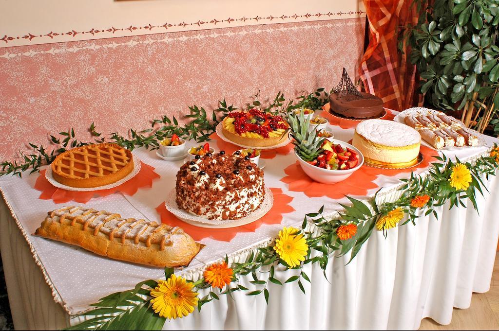 Albergo Alla Torre Siegler Im Thurm 메라노 외부 사진