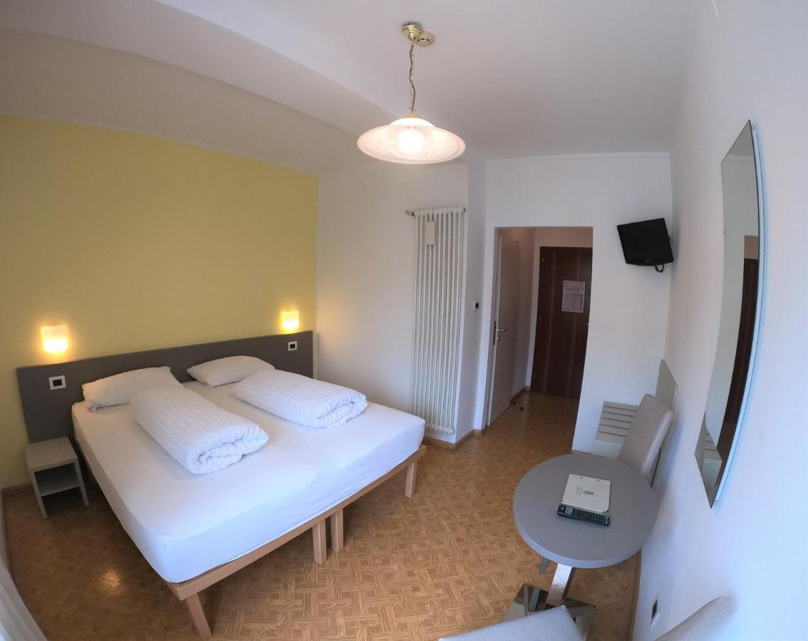 Albergo Alla Torre Siegler Im Thurm 메라노 외부 사진