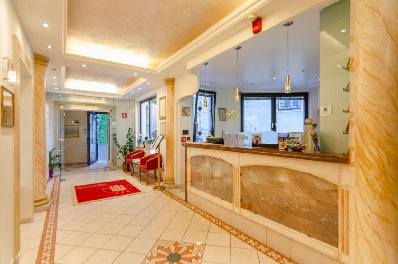 Albergo Alla Torre Siegler Im Thurm 메라노 외부 사진